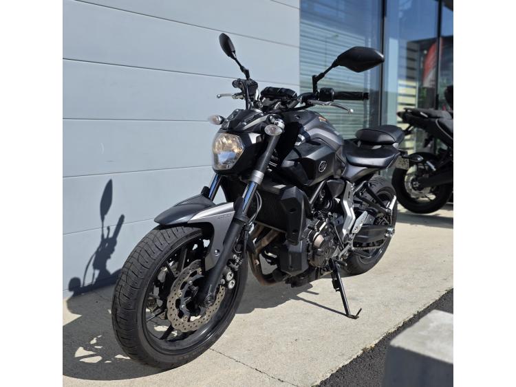 YAMAHA MT-07 A2