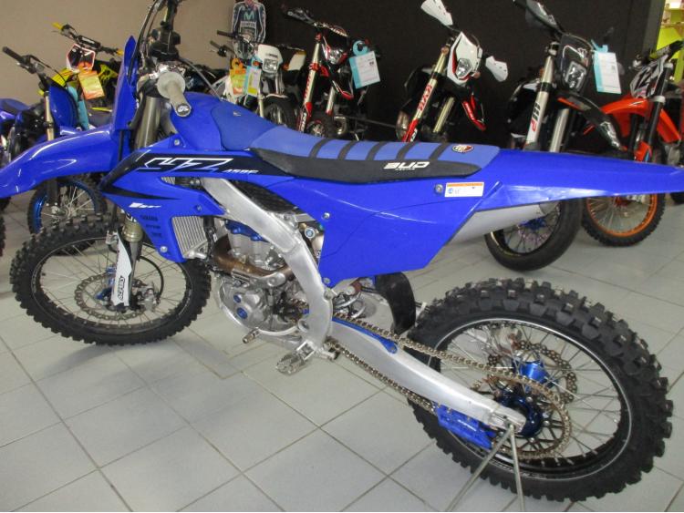 YAMAHA YZ450F