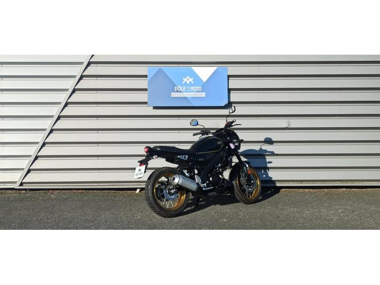 YAMAHA XSR 125 Legacy