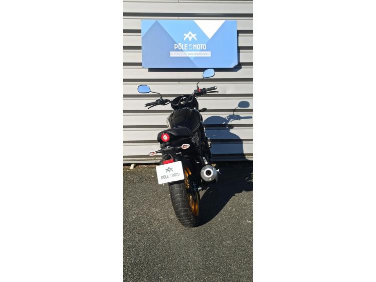 YAMAHA XSR 125 Legacy