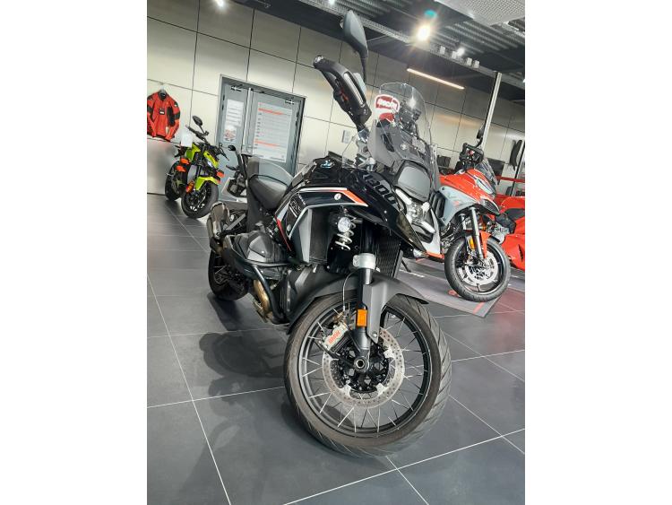 BMW R 1300 GS triple black pack pro