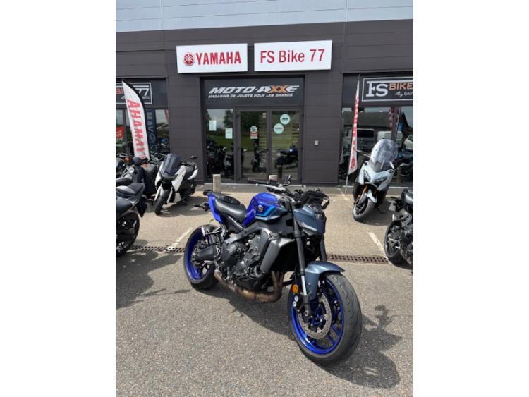 YAMAHA MT-09 A2 