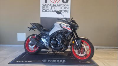 YAMAHA MT-03