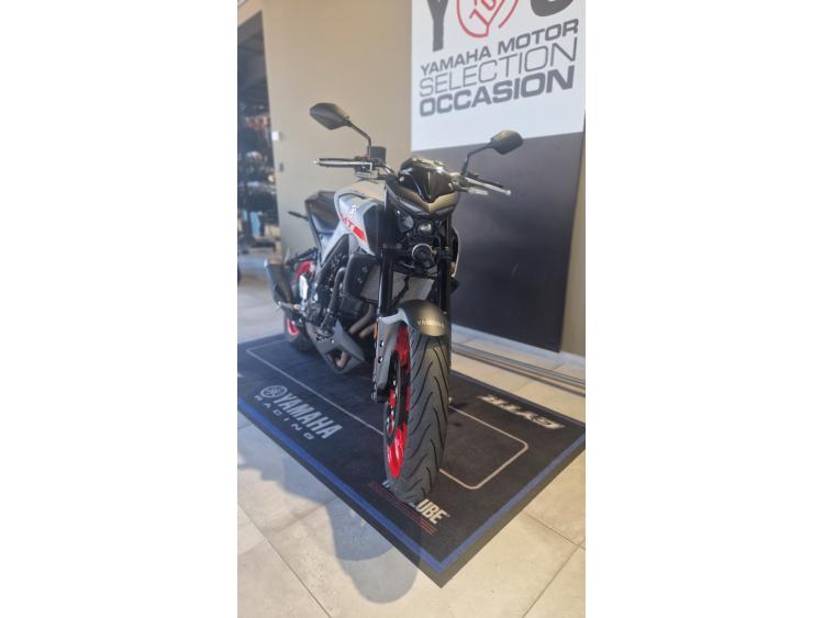YAMAHA MT-03 garantie 12 mois