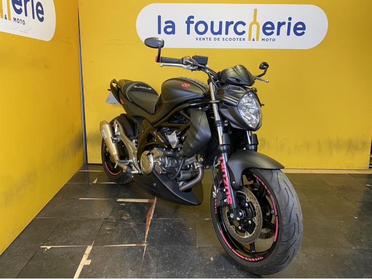 SUZUKI GLADIUS 650 ABS / GLADIUS 650 / SV 650 GLADIUS