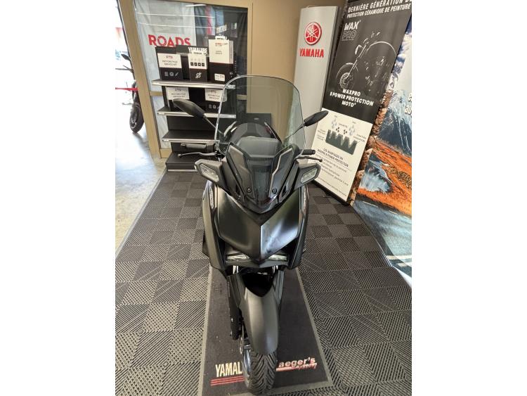 YAMAHA XMAX 300 TECH MAX - GARANTIE CONSTRUCTEUR 05/2026