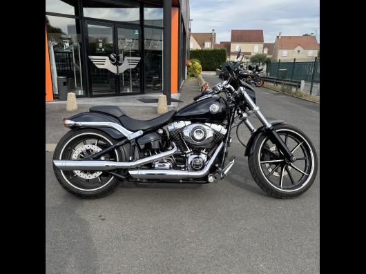 HARLEY-DAVIDSON SOFTAIL BREAKOUT 1690