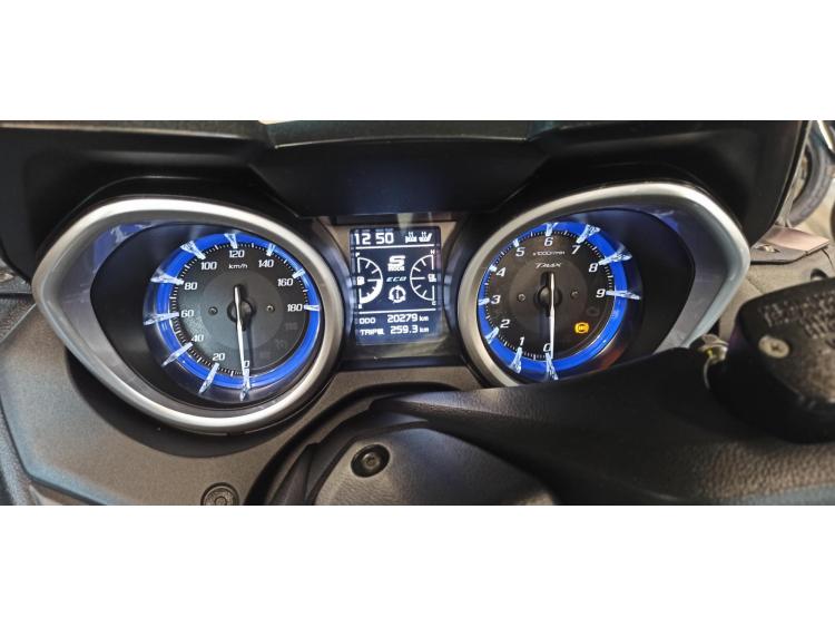 YAMAHA XP T-MAX 530 DX