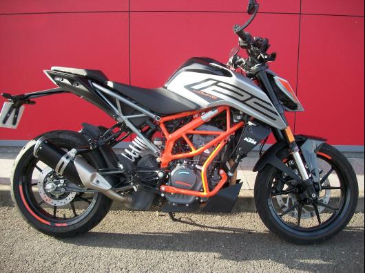 photo-annonce-ktm-125-duke_68fbaa4c87554359830940.JPG