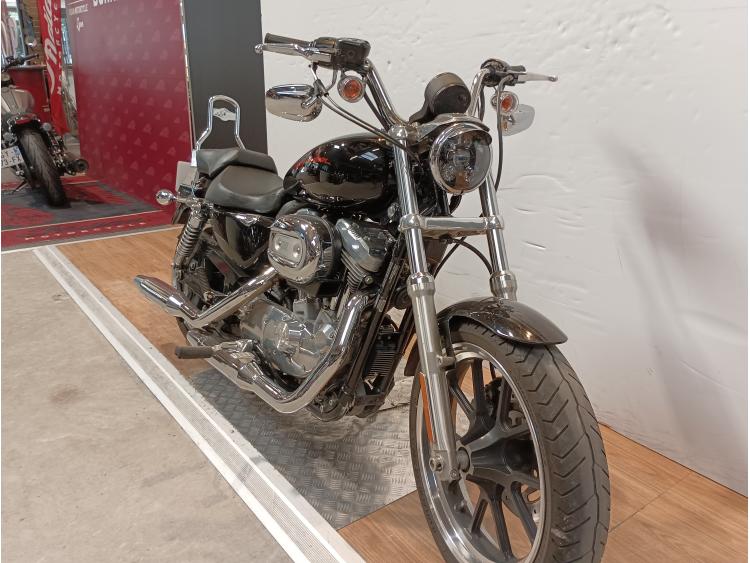 HARLEY DAVIDSON 883 SPORTSTER