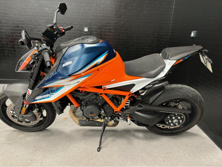 KTM 1290 SUPERDUKE RR