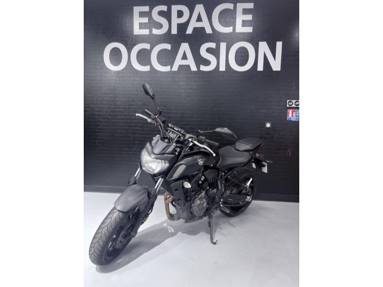 YAMAHA MT-07