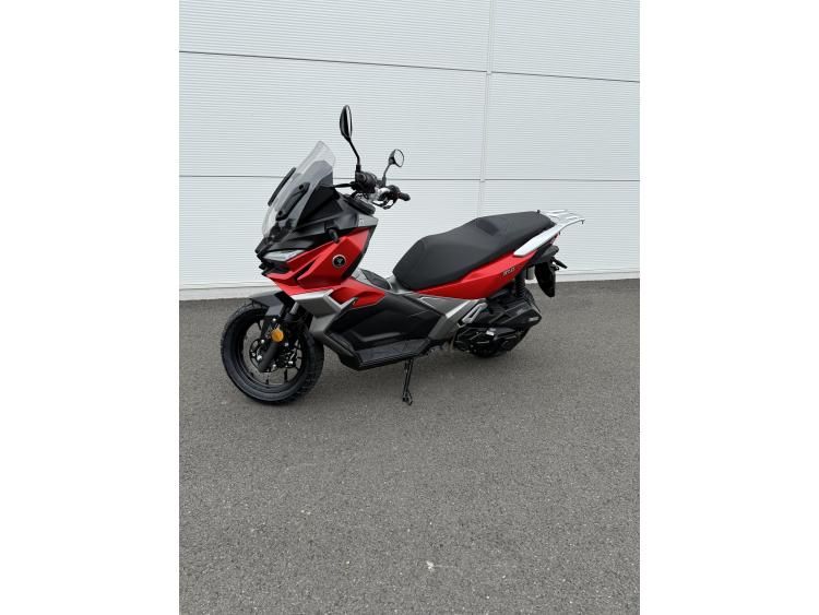 VOGE SR1 125 ADV
