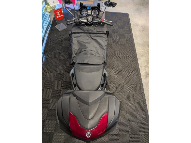 YAMAHA XP T-MAX 560 TECH MAX