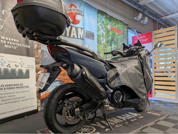 YAMAHA XP T-MAX 560 TECH MAX