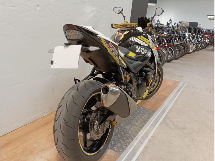 SUZUKI GSX-S 750