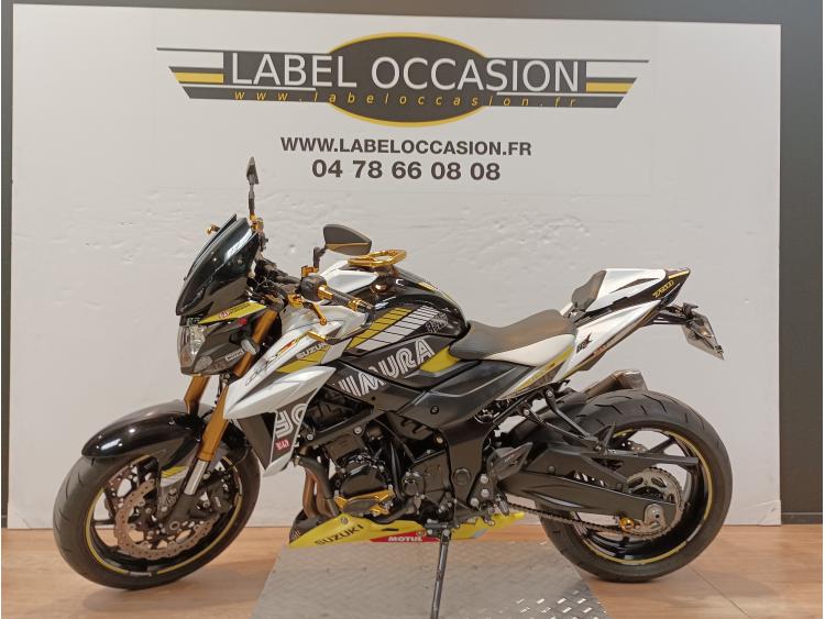 SUZUKI GSX-S 750