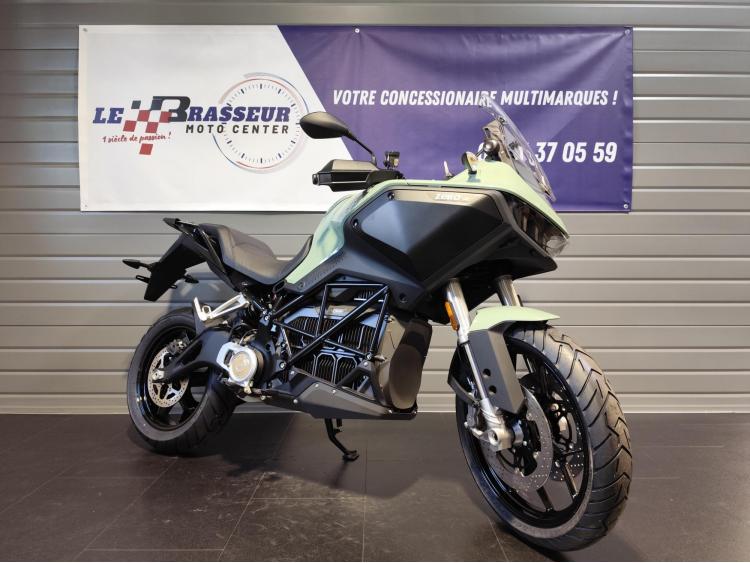 ZERO MOTORCYCLES DS 15.6 + A1