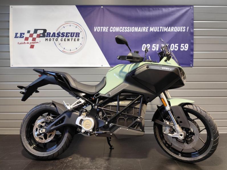ZERO MOTORCYCLES DS 15.6 + A1