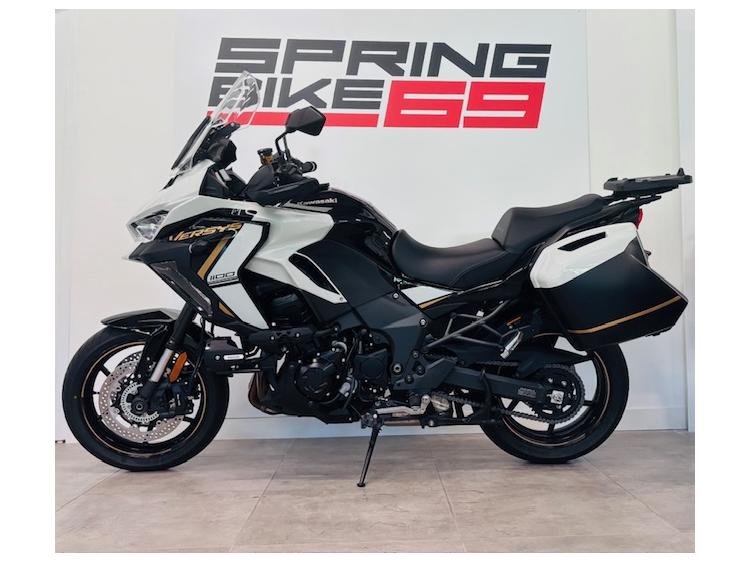 KAWASAKI VERSYS 1100 S 