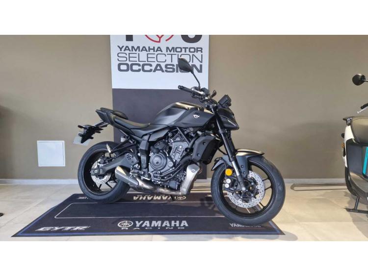 YAMAHA MT-07 (47.5CV) 146 € / mois