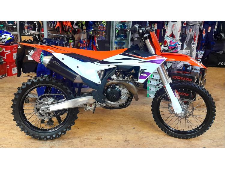 KTM 450 SX-F (98.46€/mois)*