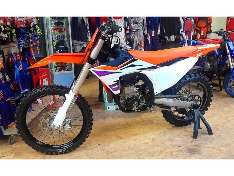 KTM 450 SX-F (98.46€/mois)*