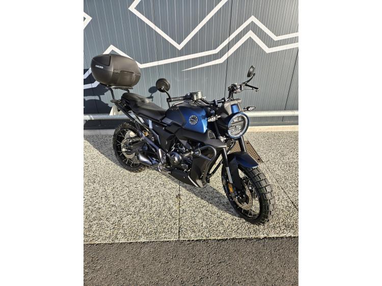 ZONTES 125 SCRAMBLER X bleu