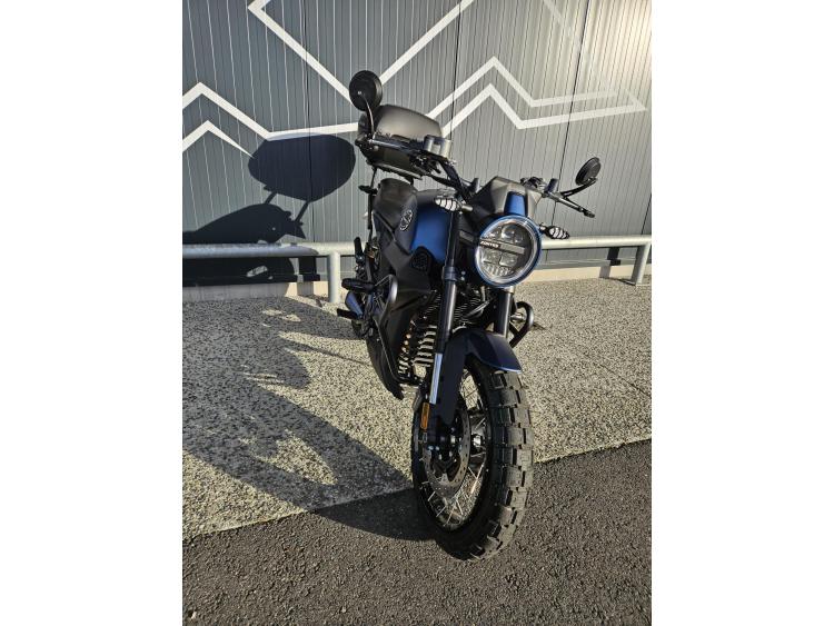 ZONTES 125 SCRAMBLER X bleu