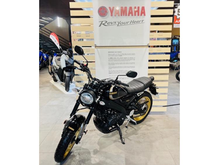YAMAHA XSR 125 Legacy