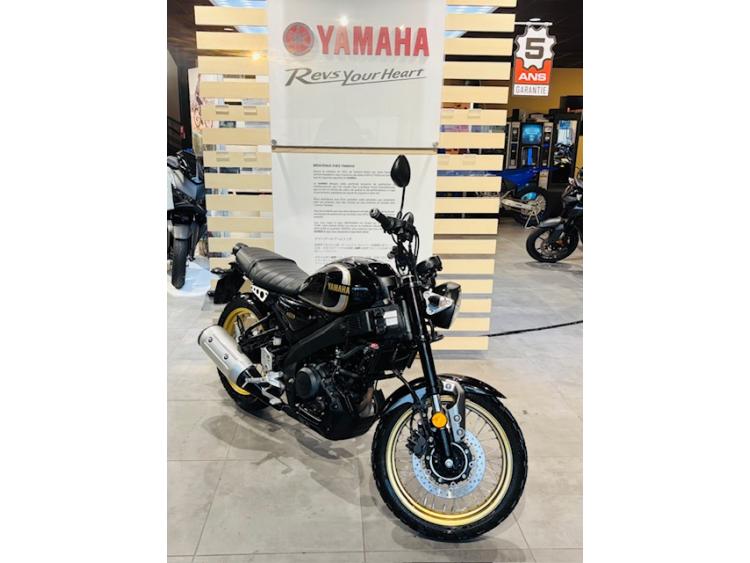 YAMAHA XSR 125 Legacy