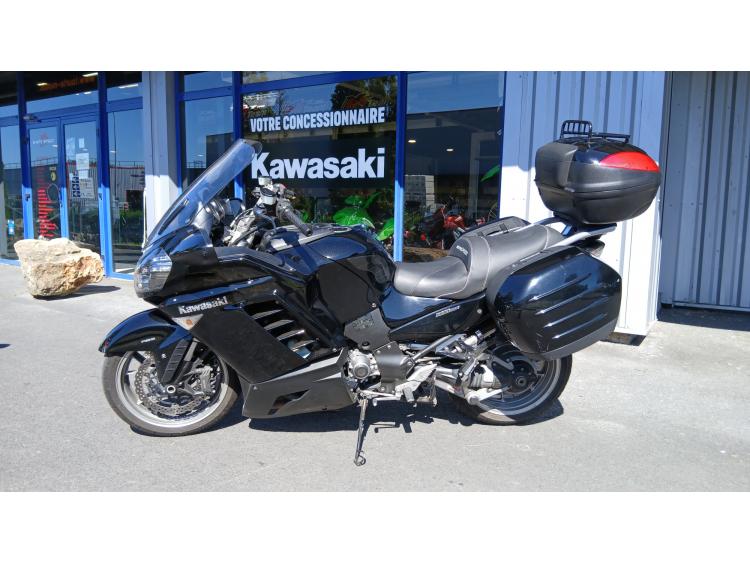 KAWASAKI GTR 1400
