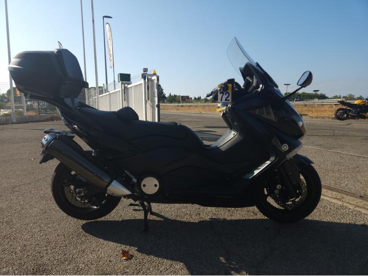 YAMAHA XP T-MAX 530