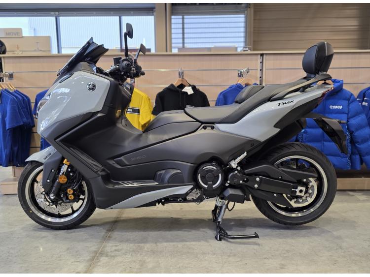 YAMAHA TMAX T-MAX 560 TECH MAX CERAMIC GREY