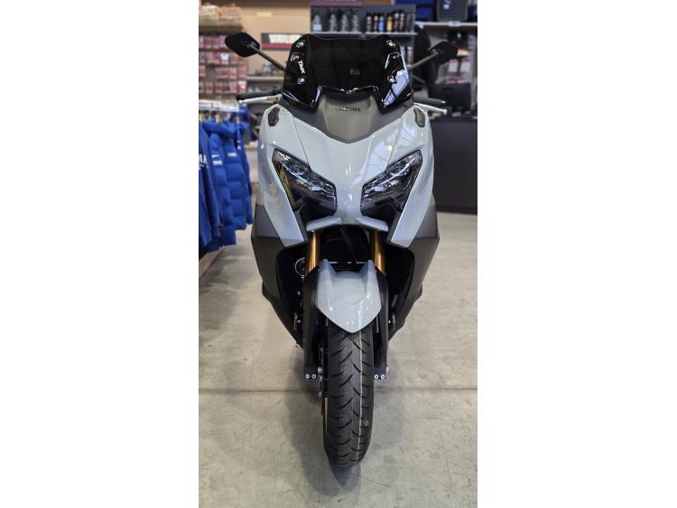 YAMAHA TMAX T-MAX 560 TECH MAX CERAMIC GREY