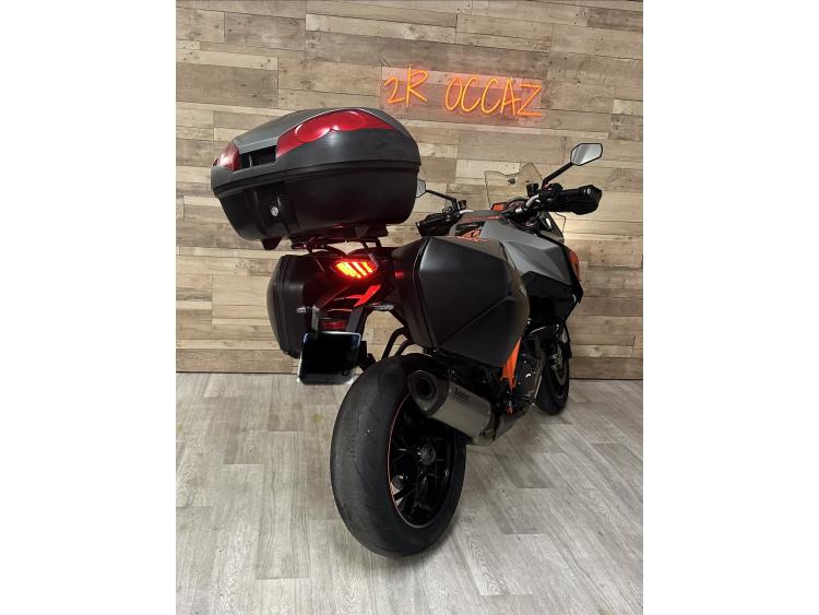 KTM 1290 SUPER DUKE GT