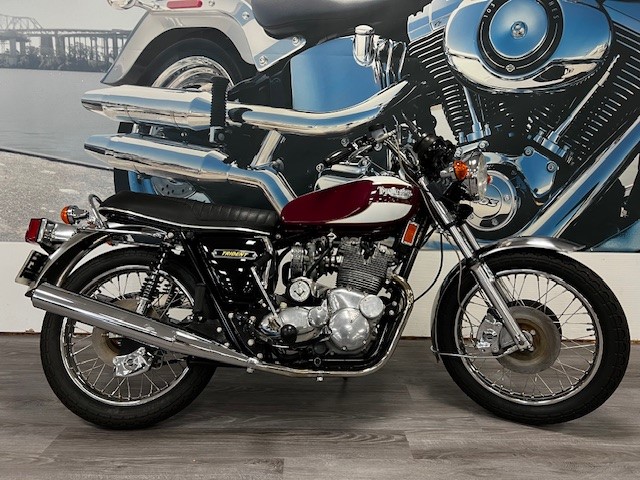 TRIUMPH T160