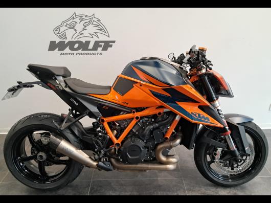 KTM 1290 SUPER DUKE R