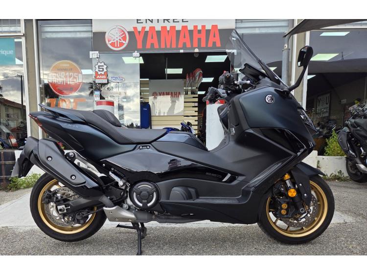 YAMAHA XP T-MAX 560 TECH MAX