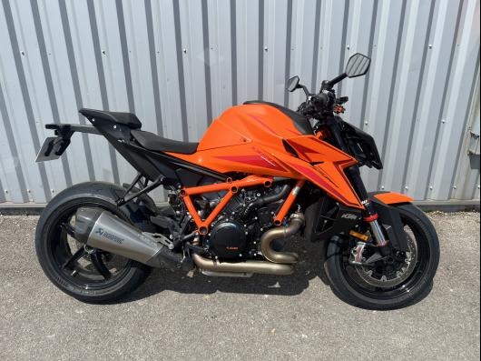KTM 1390 SUPER DUKE R