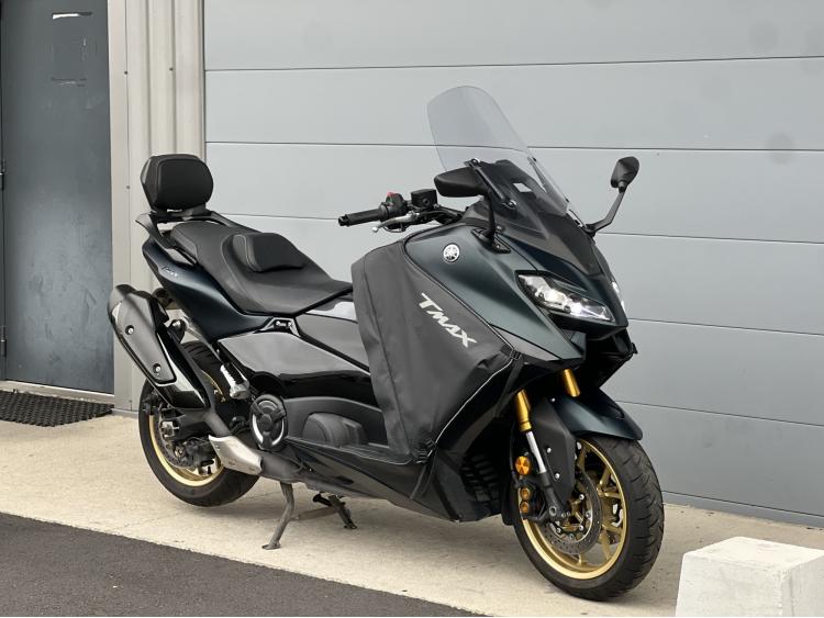 YAMAHA T-MAX 560 TECH MAX