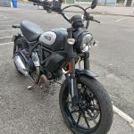 DUCATI SCRAMBLER 800 ICON 