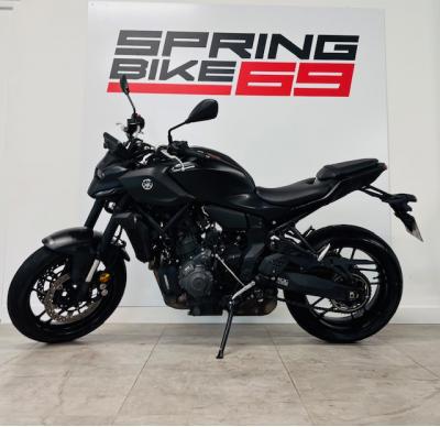 YAMAHA MT-07 (47.5CV)