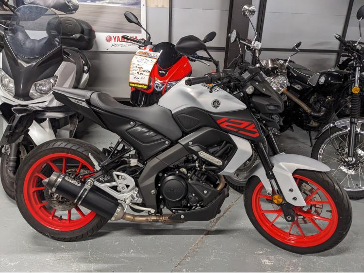 YAMAHA MT-125 ABS