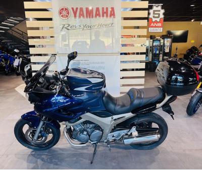 YAMAHA TDM 900