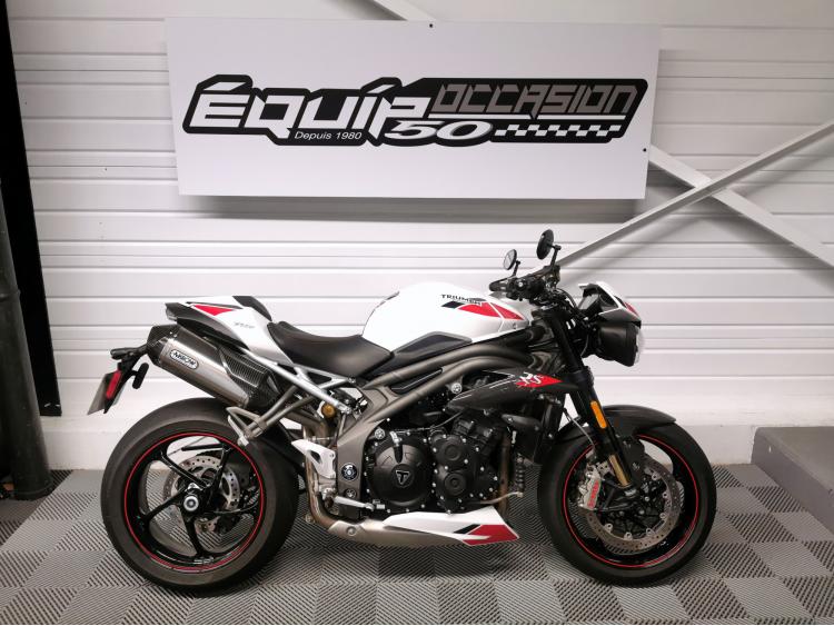 TRIUMPH SPEED TRIPLE 1050 RS