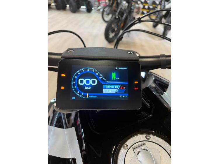 BENDA MOTOR LFC 700