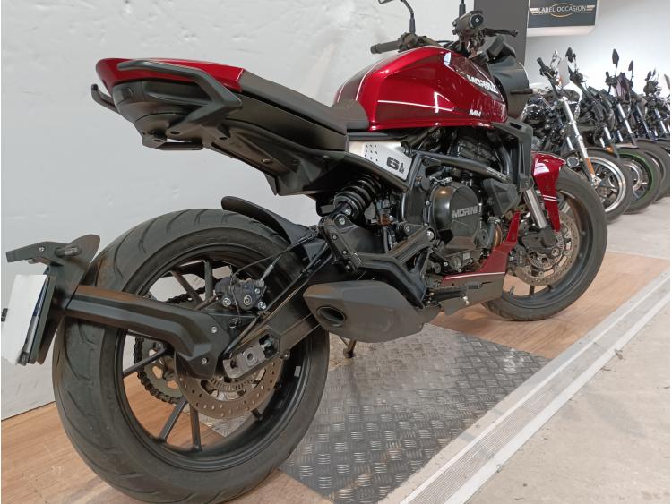 MOTO MORINI 650 SEIEMMEZZO STREET