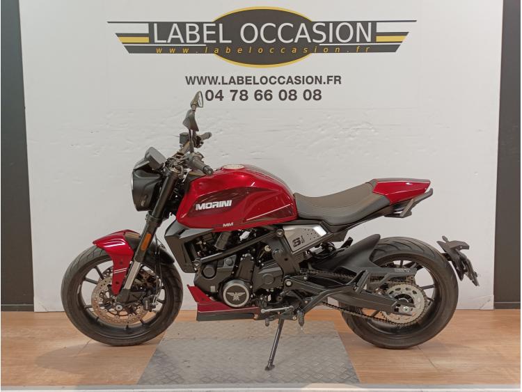 MOTO MORINI 650 SEIEMMEZZO STREET
