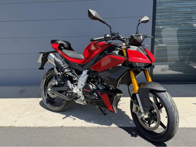 FANTIC STREER STEALTH 125